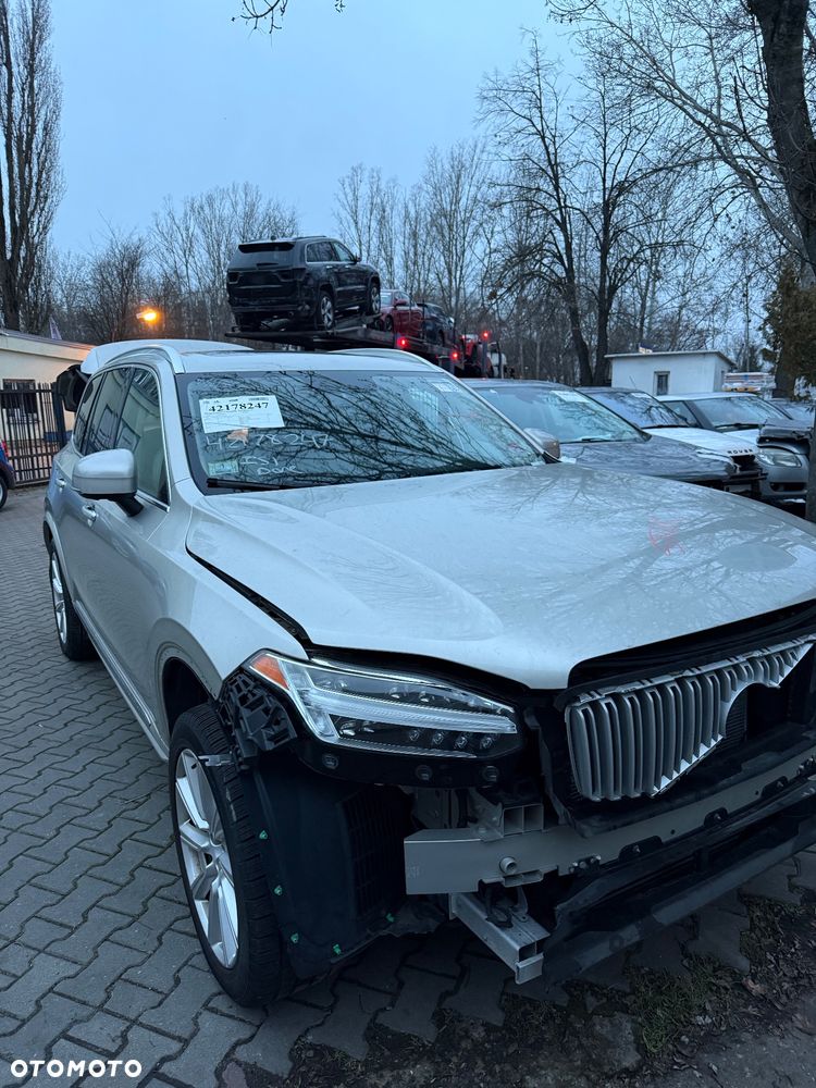 Volvo XC 90 T6 AWD Geartronic Inscription - 9