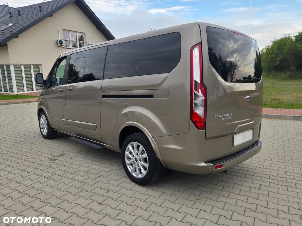 Ford Tourneo Custom 2.0 EcoBlue L2 Trend - 29