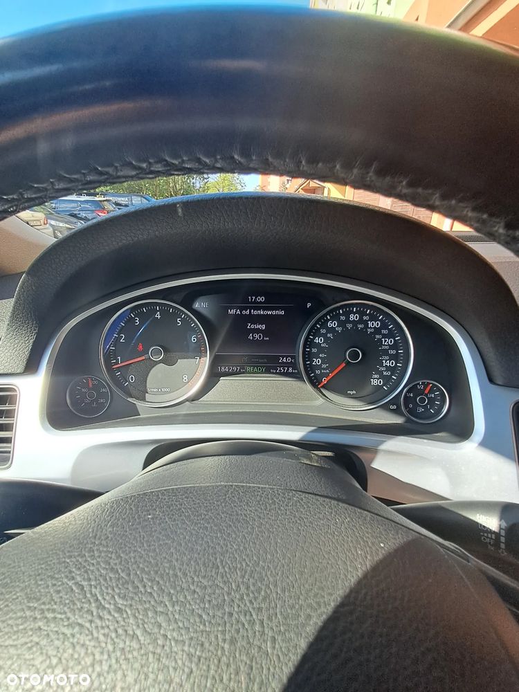 Volkswagen Touareg - 10