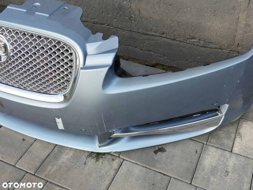ZDERZAK PRZEDNI PRZÓD JAGUAR XF X250 - 6