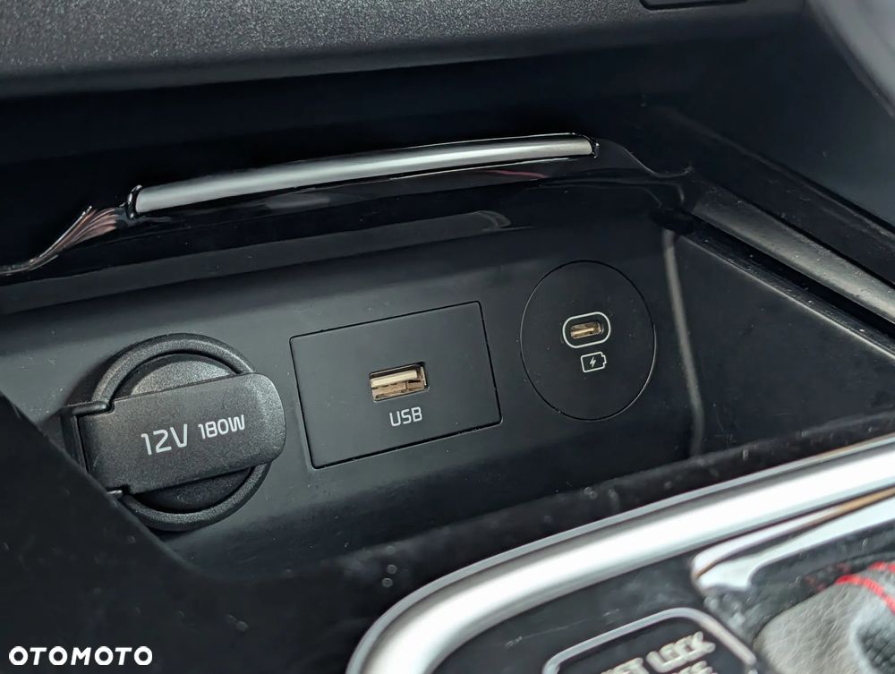 Kia ProCeed 1.6 T-GDI DCT7 OPF GT - 28