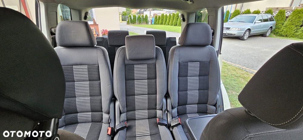 Volkswagen Touran 1.9 TDI DPF United - 5