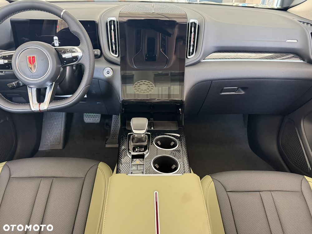 Hongqi HS3 1.5T FWD - 17