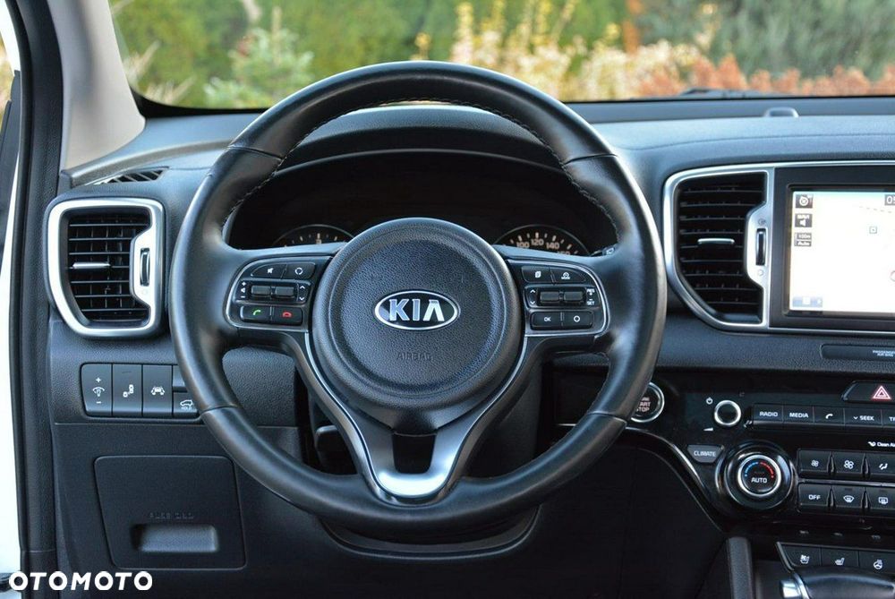 Kia Sportage 2,0 CRDI AWD Platinum - 23