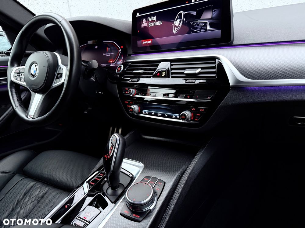 BMW Seria 5 530d mHEV M Sport sport - 20