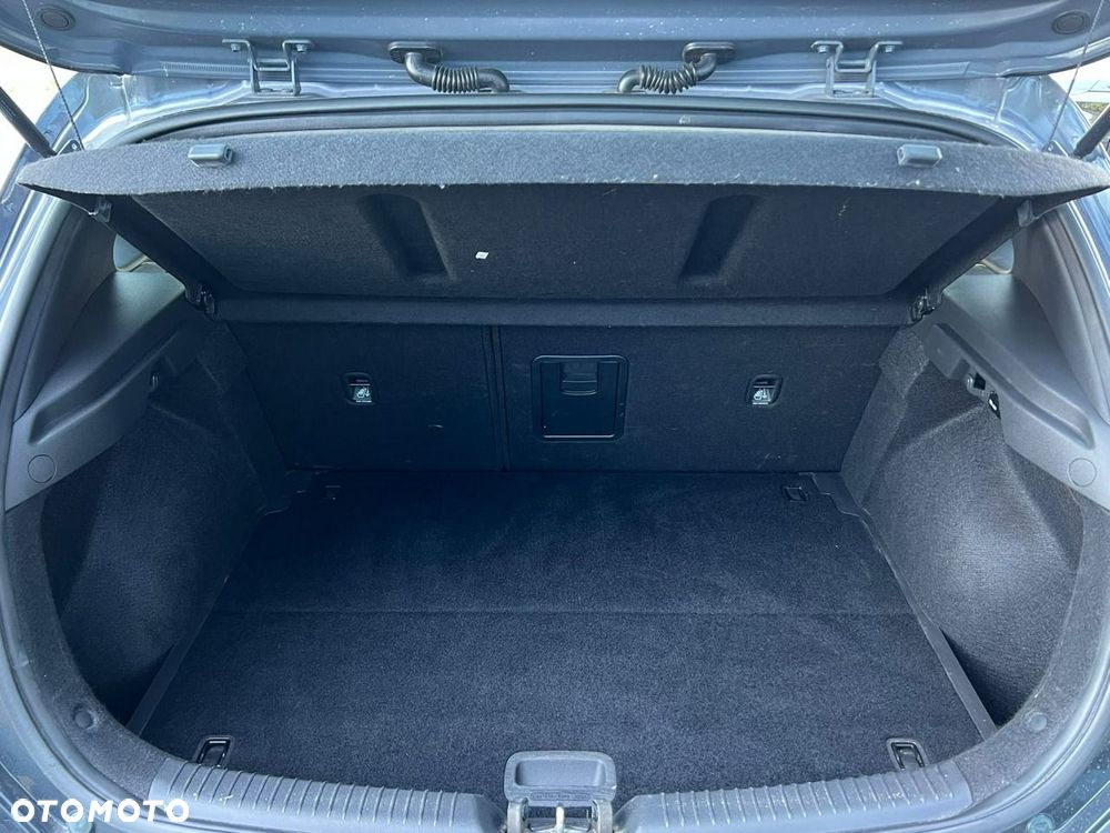 Hyundai i30 1.5 DPI Comfort - 9