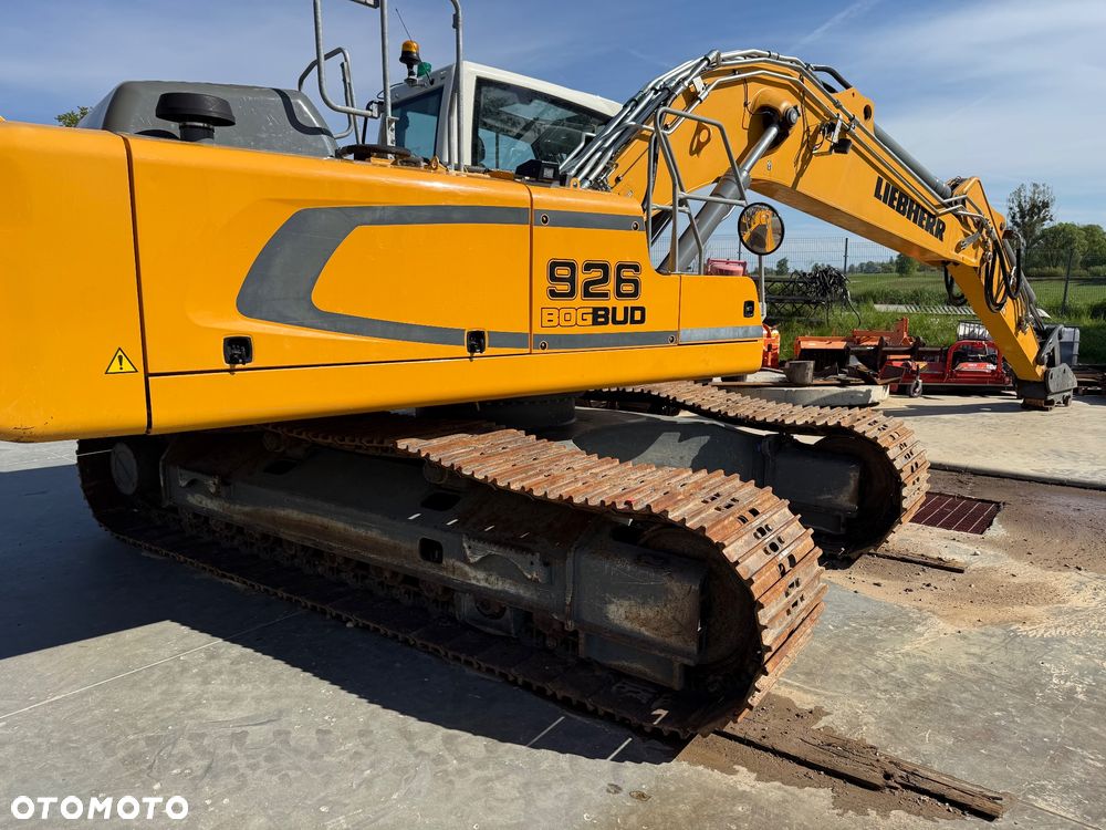 Liebherr R926 - 1