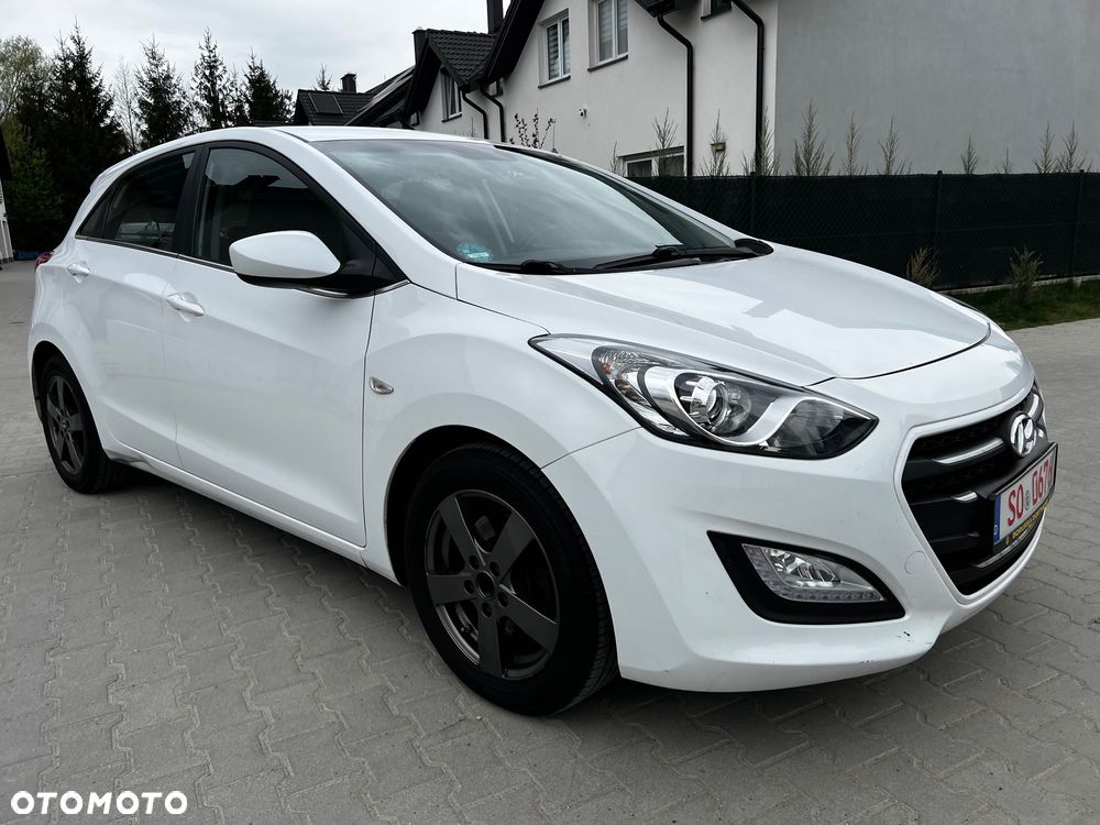 Hyundai i30 1.6 CRDI Passion - 12
