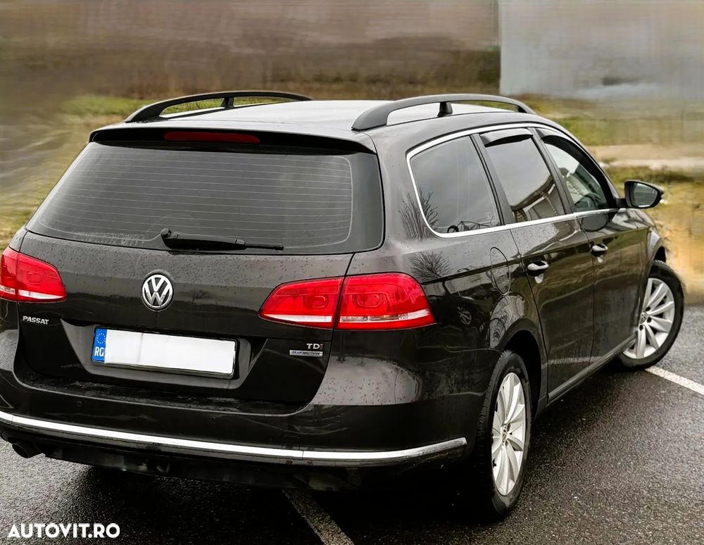 Volkswagen Passat 1.6 TDI BlueMotion Technology Comfortline - 3
