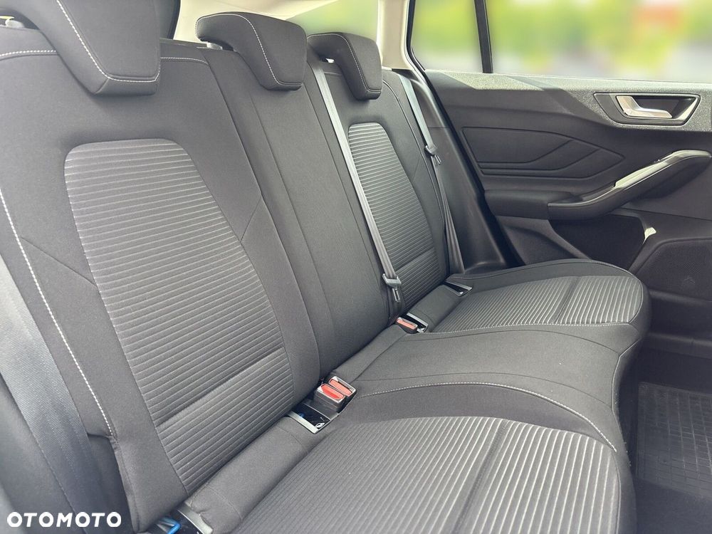 Ford Focus - 18