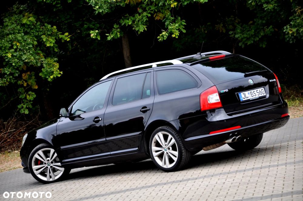 Skoda Octavia Combi 2.0 TDI CR DPF RS - 31