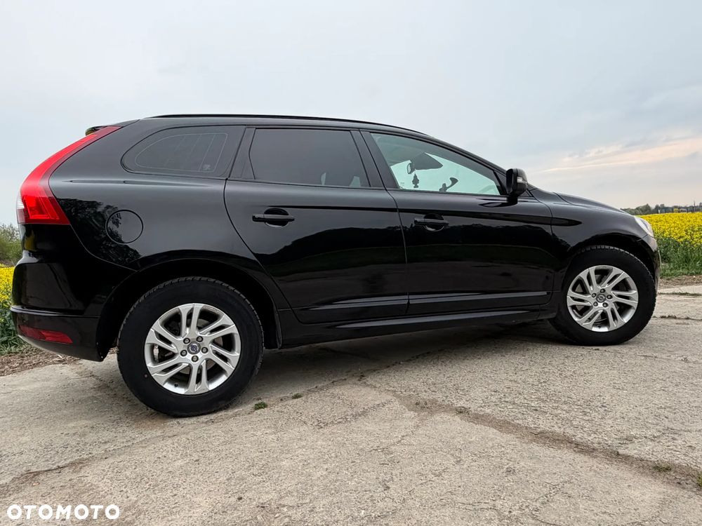Volvo XC 60 D4 Momentum - 6