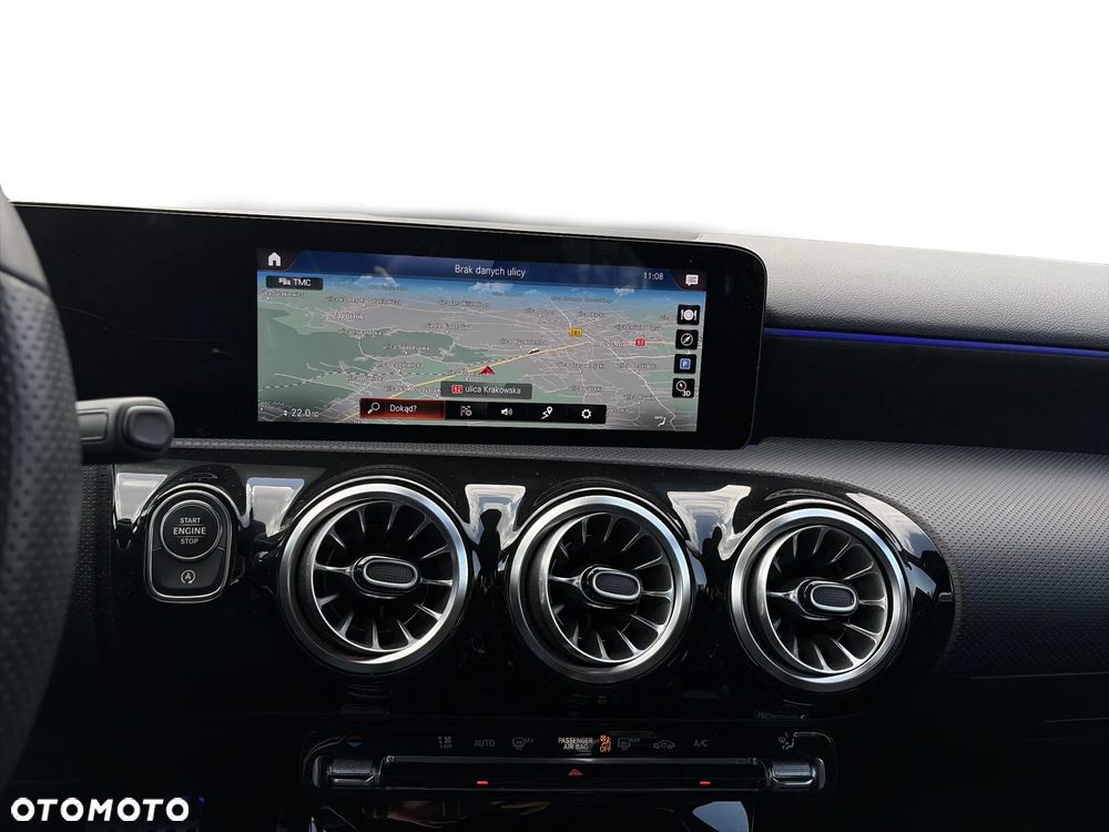 Mercedes-Benz Klasa A 200 AMG Line 7G-DCT - 17