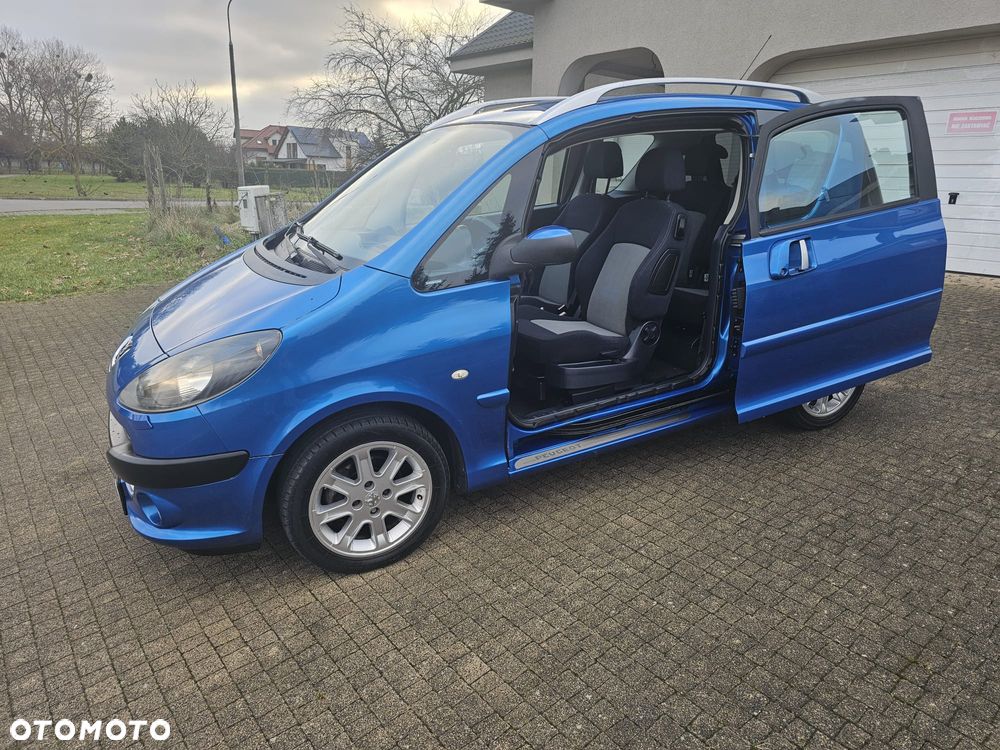 Peugeot 1007 110 2-Tronic Premium - 4