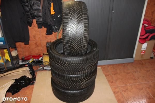 OPONY MICHELIN CROSSCLIMATE 17