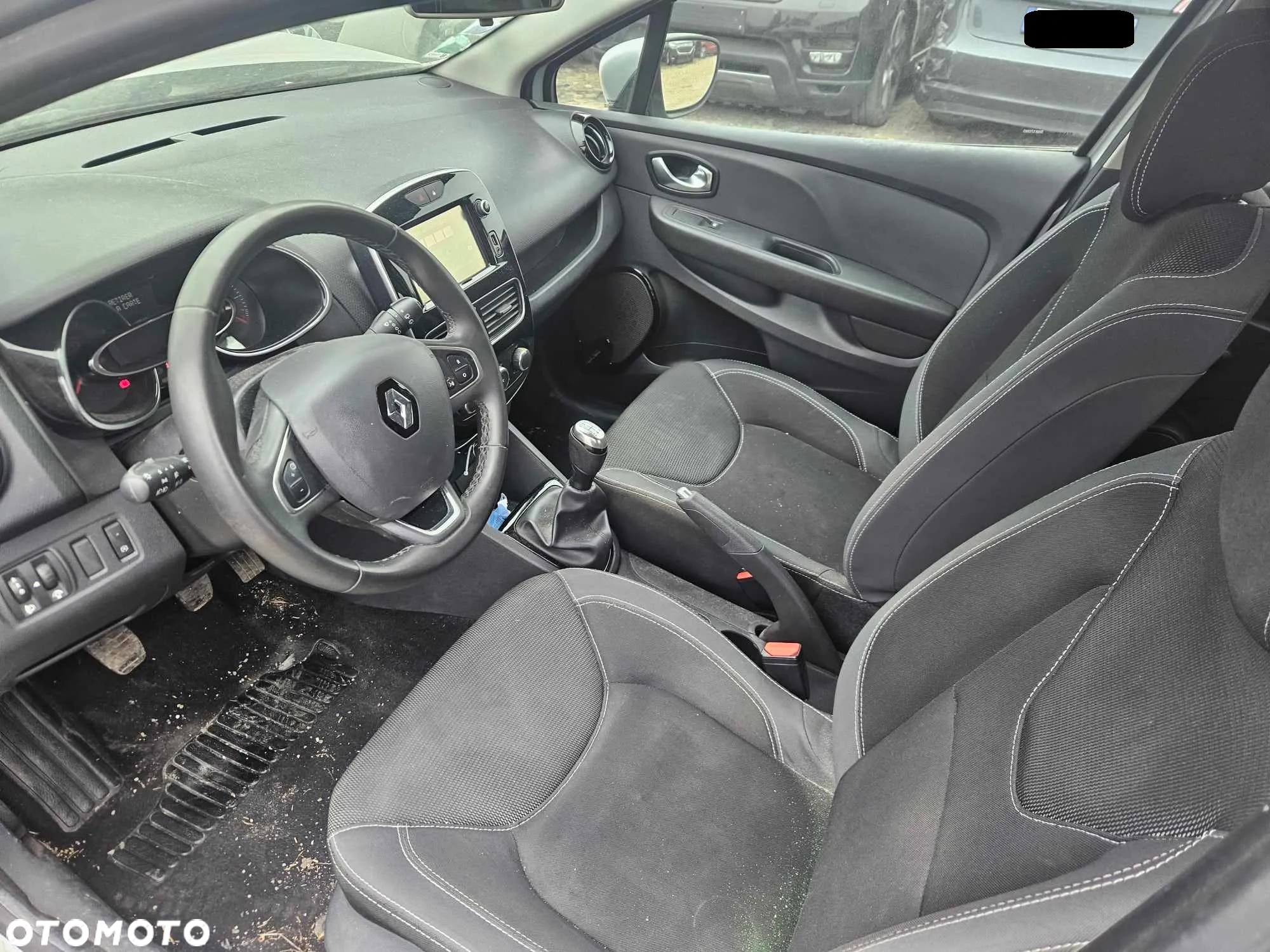 Renault Clio 1.5 dCi Energy Alize - 12