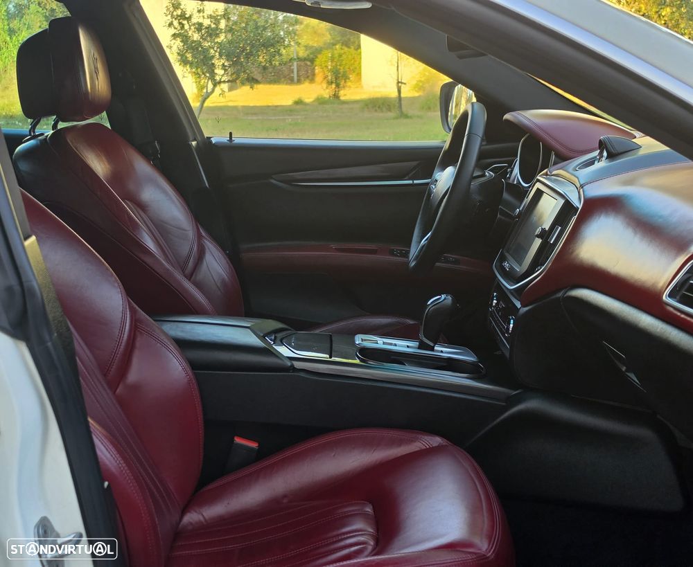 Maserati Ghibli 3.0 V6 - 14