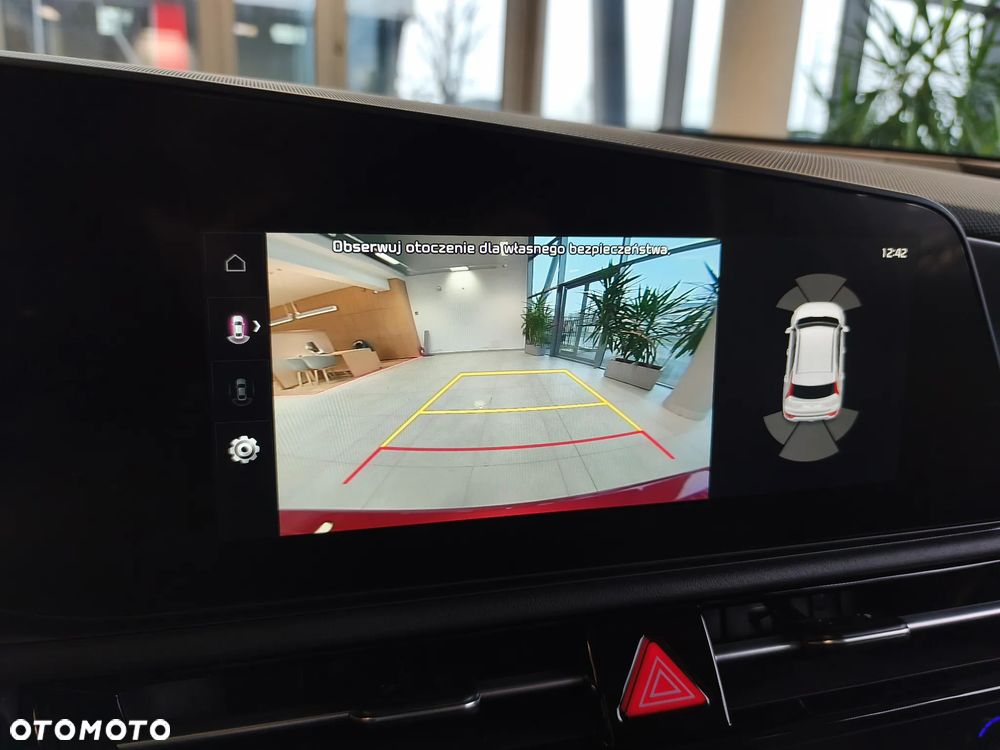 Kia Niro 1.6 GDI Hybrid L - 13