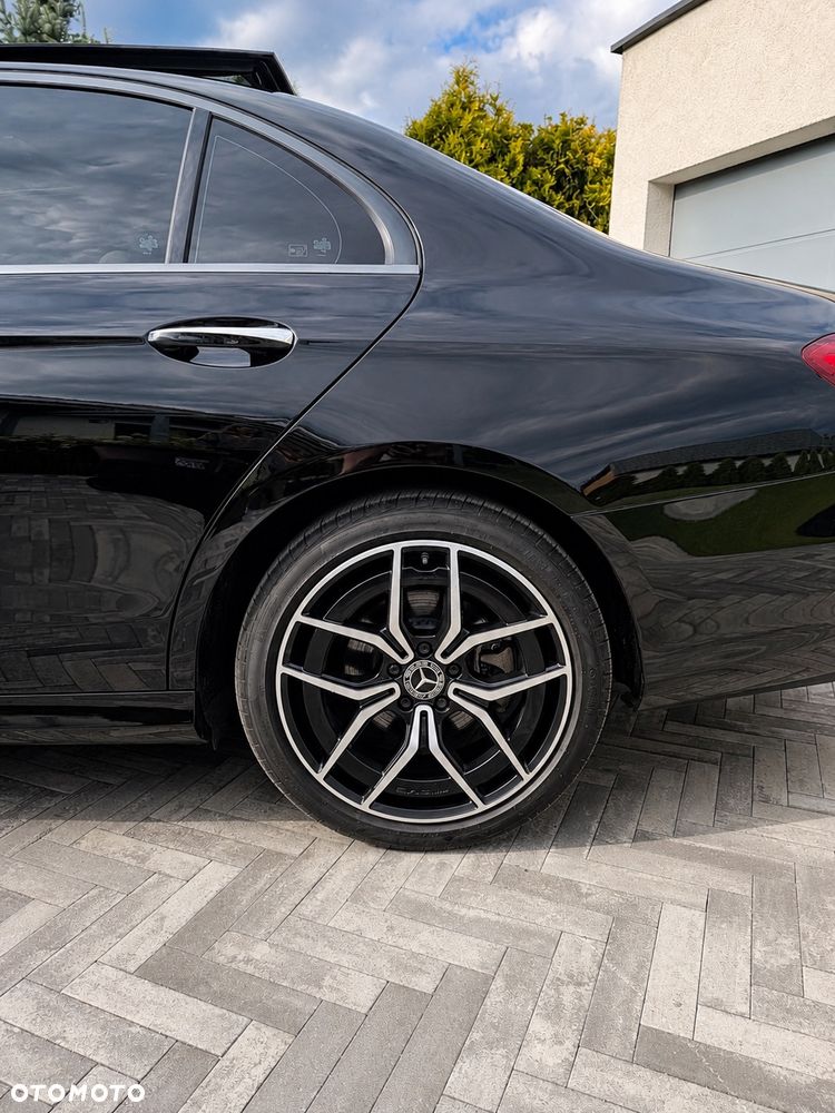 Mercedes-Benz Klasa E 350 9G-TRONIC AMG Line - 14