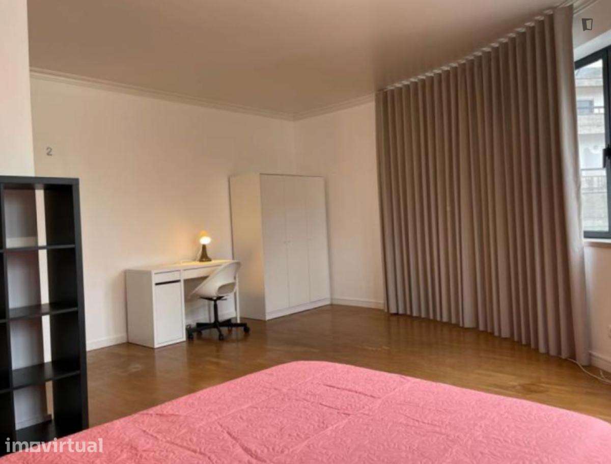 Quarto - localizado em Leiria - Grande imagem: 2/4