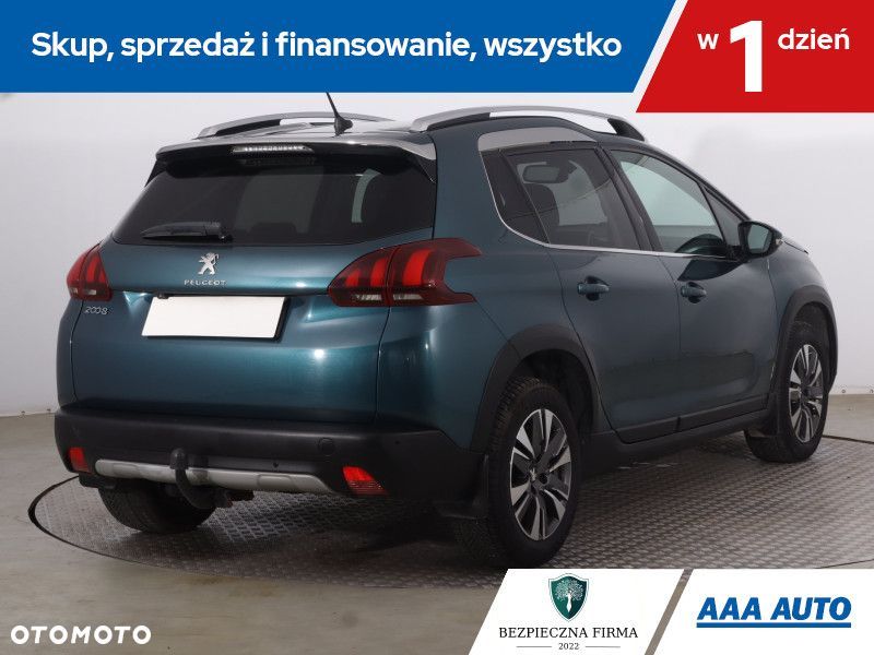 Peugeot 2008 - 7