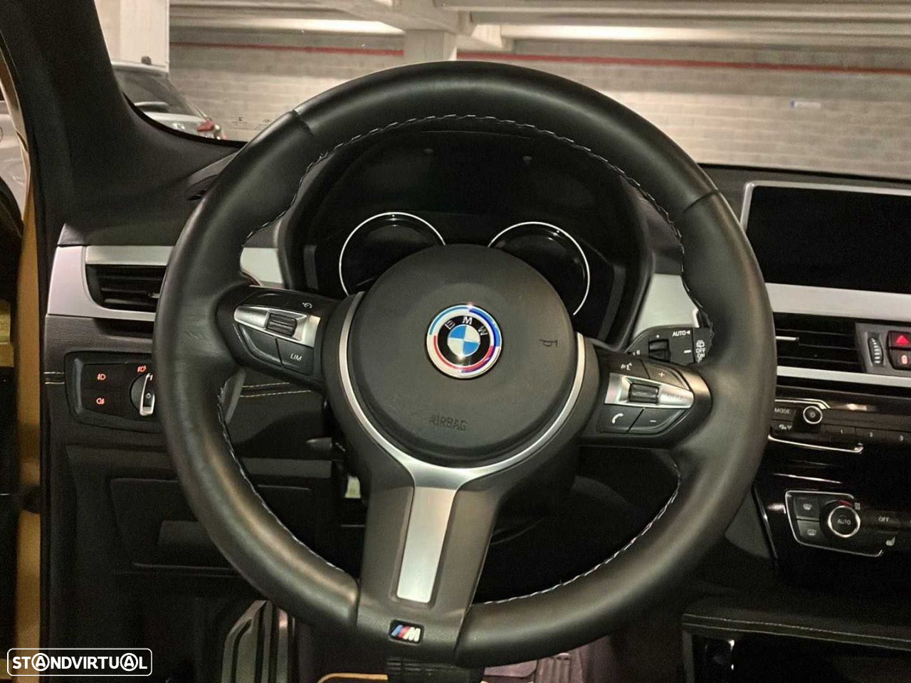 BMW X2 18 d sDrive Auto Pack M - 11