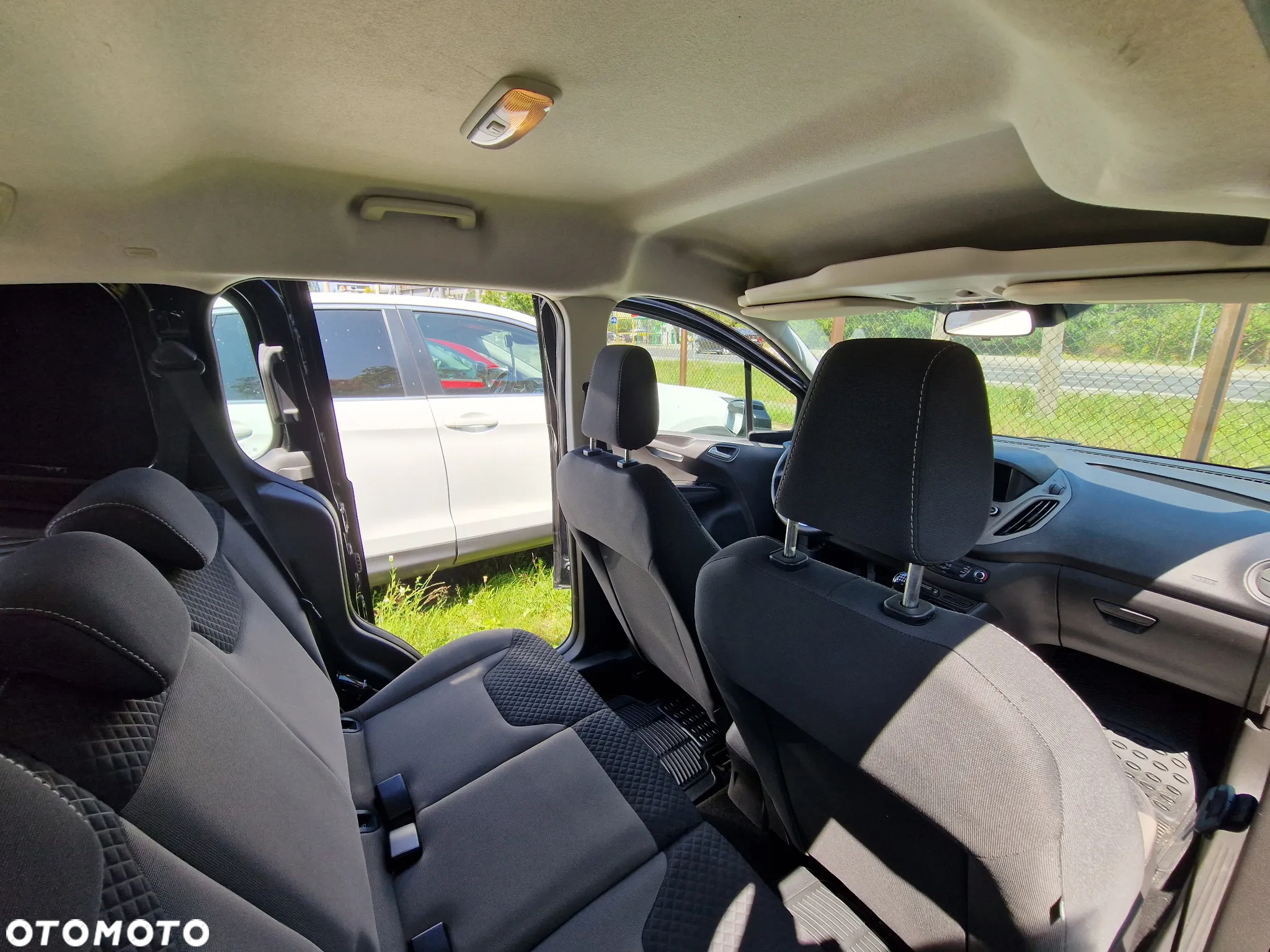 Ford Transit Courier 1.0 EcoBoost Trend - 9