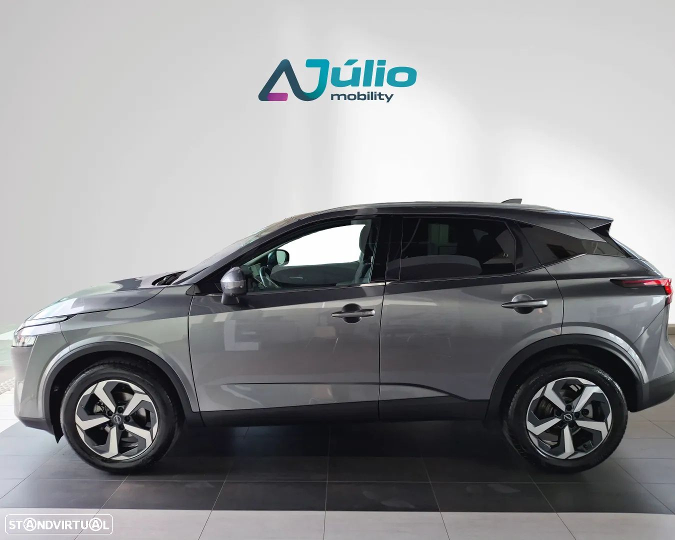 Nissan Qashqai 1.3 DIG-T N-Connecta LED+TT+SKY Xtronic - 1