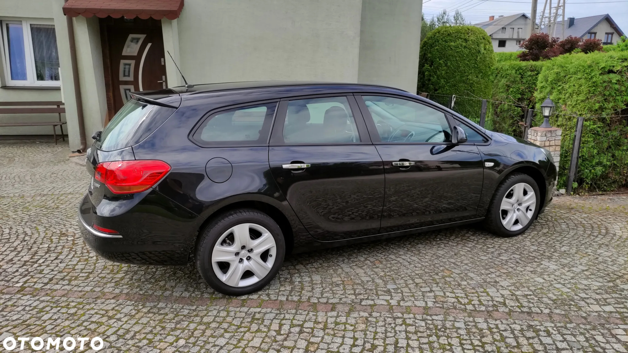 Opel Astra 1.4 Turbo Sports Tourer - 17