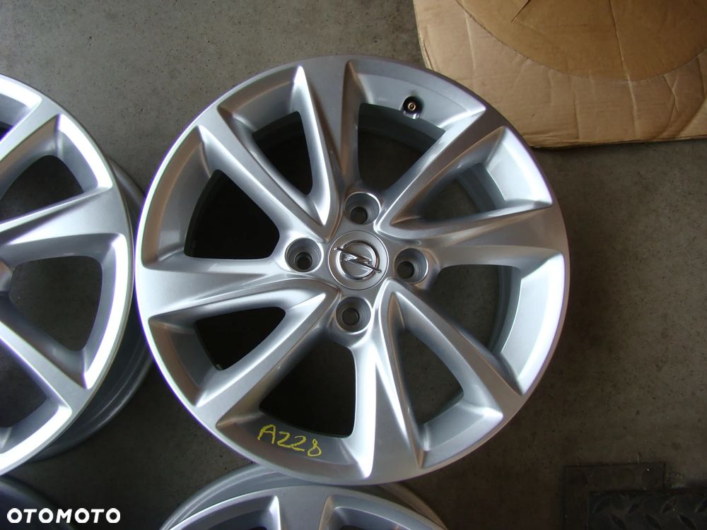 a228 4x108 Opel Corsa F 6,5jx16 et38 niemontowane - 3
