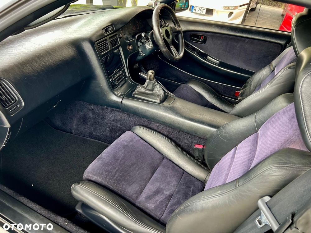 Toyota MR2 - 30