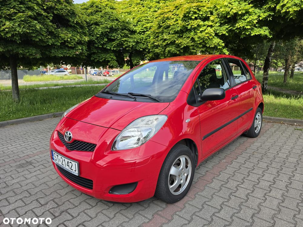 Toyota Yaris 1.0 Luna A/C - 1