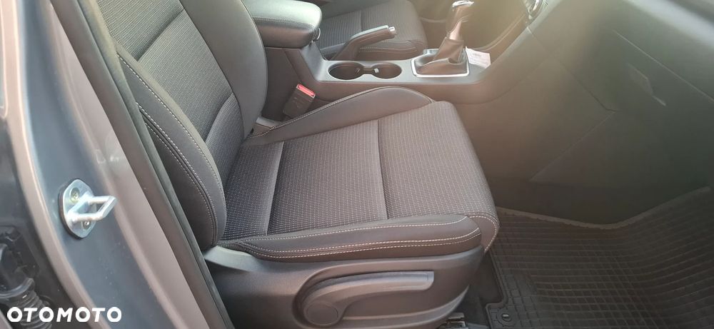 Kia Sportage 1.6 GDI 2WD SPIRIT - 13