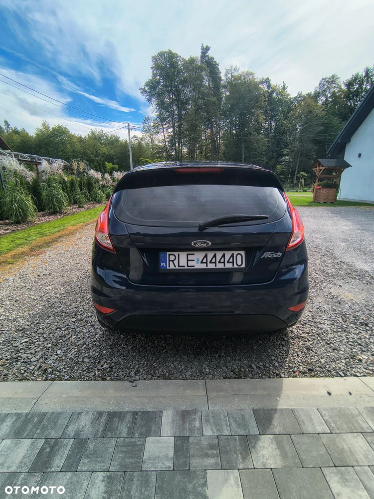 Ford Fiesta - 9