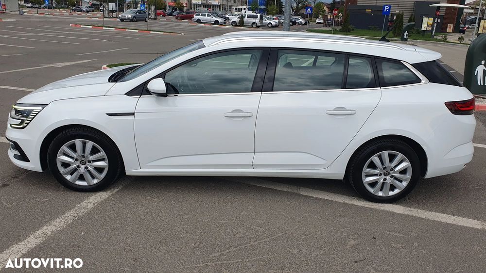 Renault Megane BLUE dCi 115 EDC BUSINESS EDITION - 26