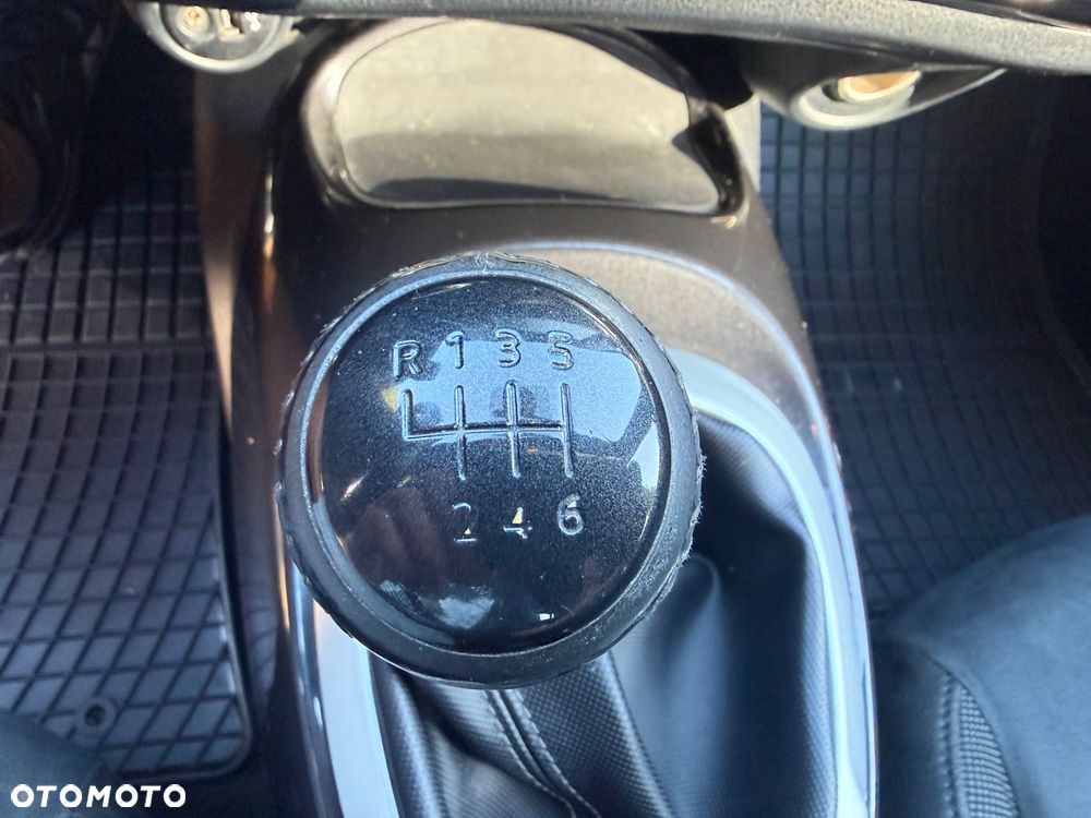 Nissan Juke 1.2 DIG-T N-Connecta - 18