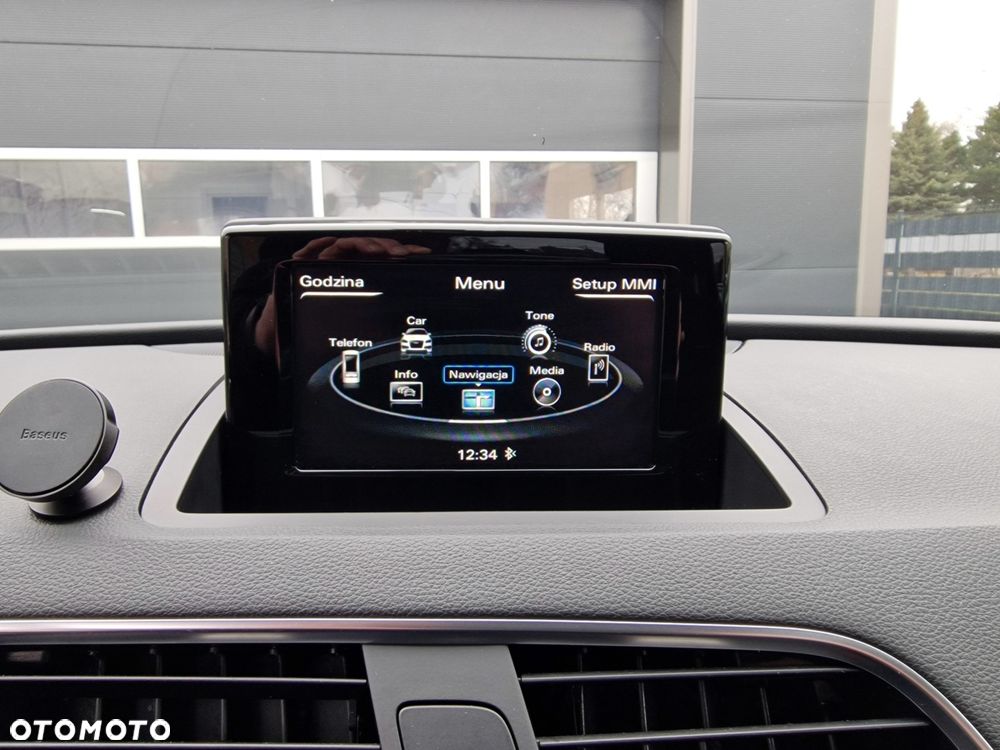 Audi Q3 2.0 TDI S tronic design - 30