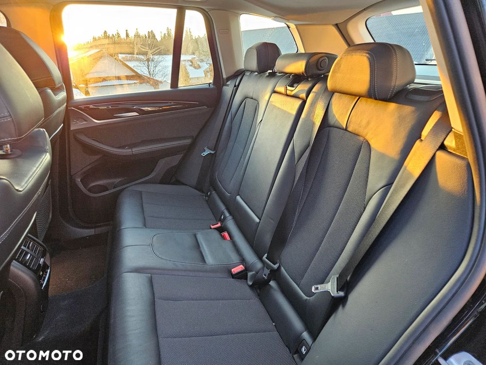 BMW X3 xDrive20d xLine sport - 12