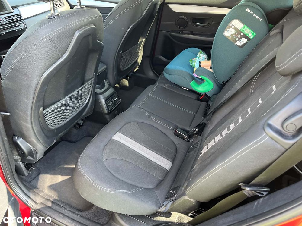 BMW Seria 2 218d GT - 12