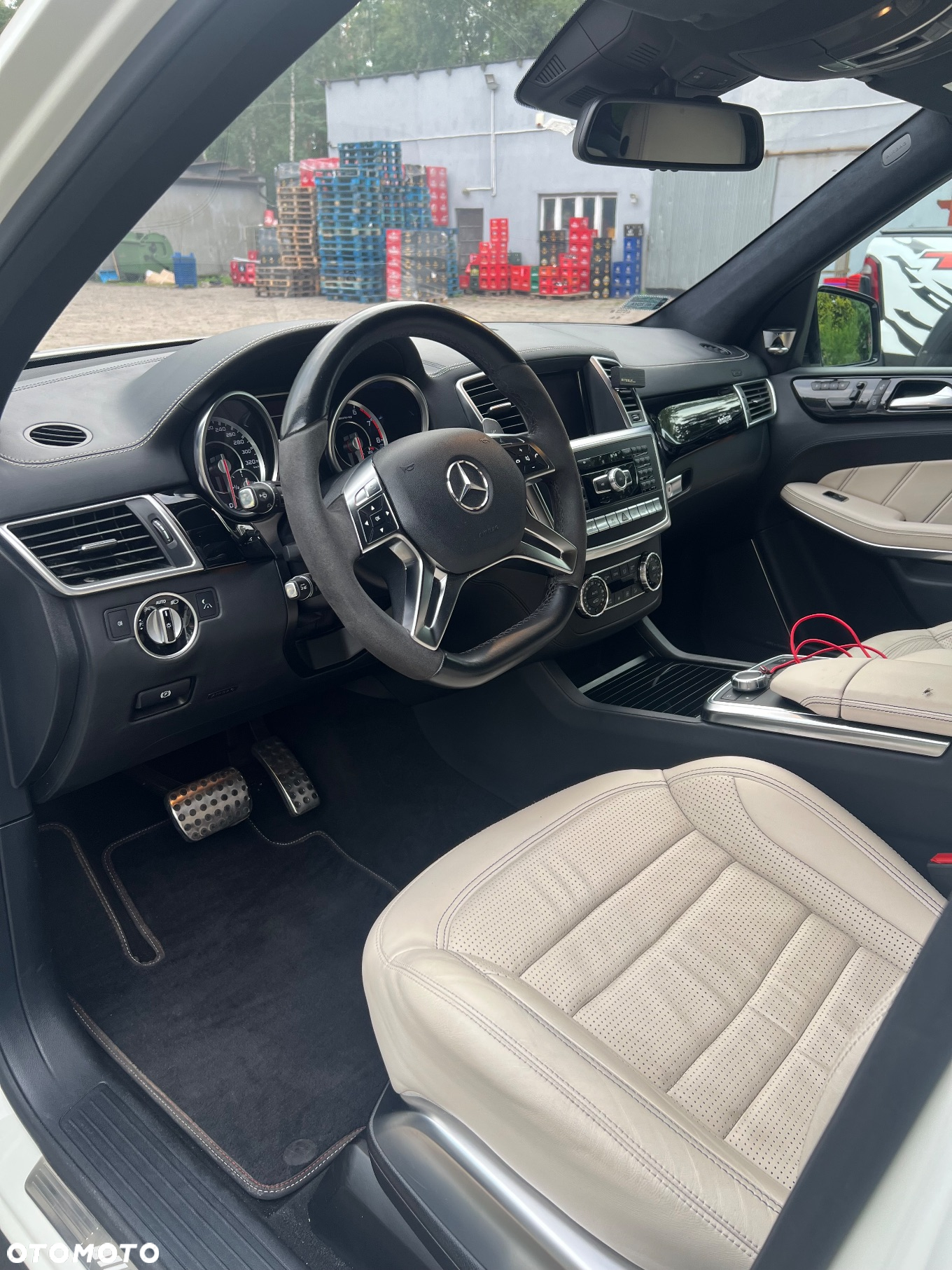 Mercedes-Benz GL 63 AMG - 19