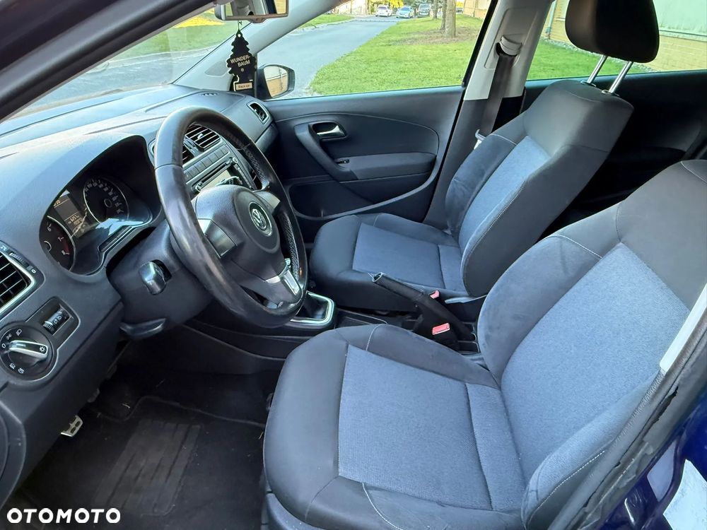 Volkswagen Polo - 10