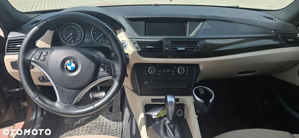 BMW X1 - 12