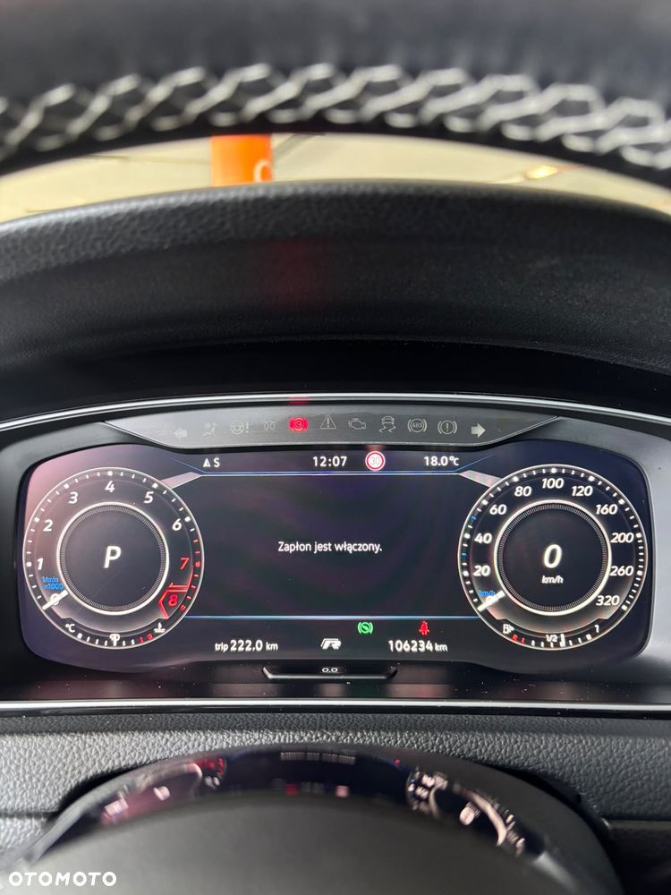 Volkswagen Golf - 19