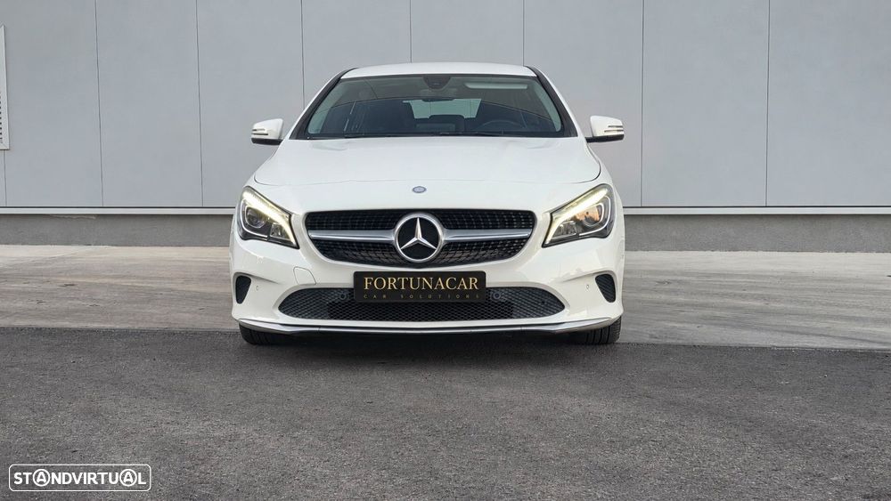 Mercedes-Benz CLA 180 d Shooting Brake - 2