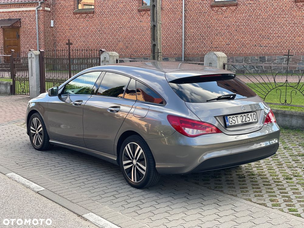 Mercedes-Benz CLA 180 d Shooting Brake - 17