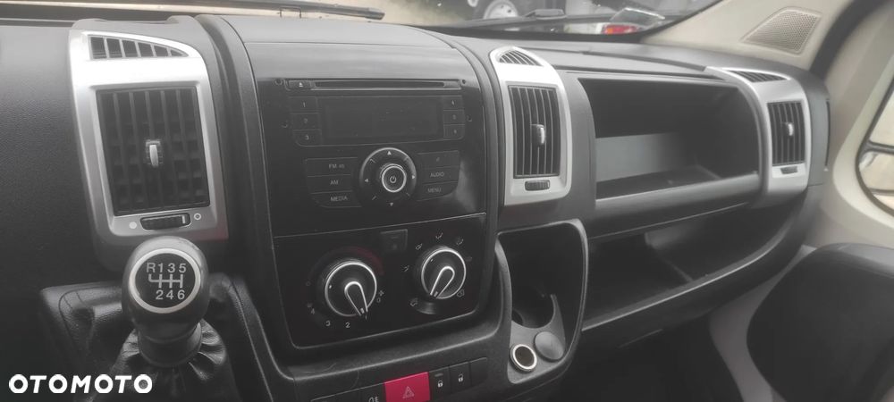 Fiat DUCATO MOTOR 3.0 DOKA 7 OSÓB + SKRZYNIA POLSKI SALON 1 WŁASCICIEL BEZWYPADKOWE - 10