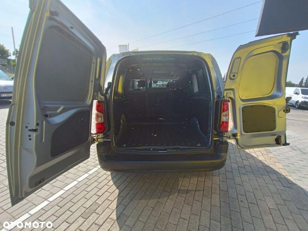 Fiat Doblo Maxi CrewVan 1.5 BlueHDI S&S (bryg.) - 11