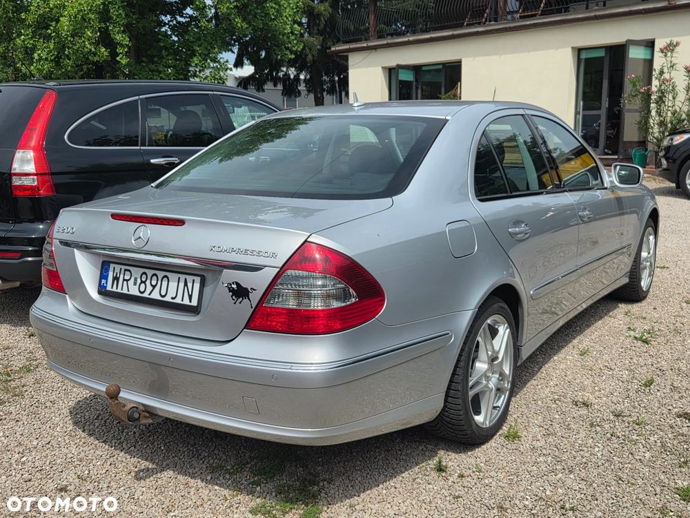 Mercedes-Benz Klasa E - 2