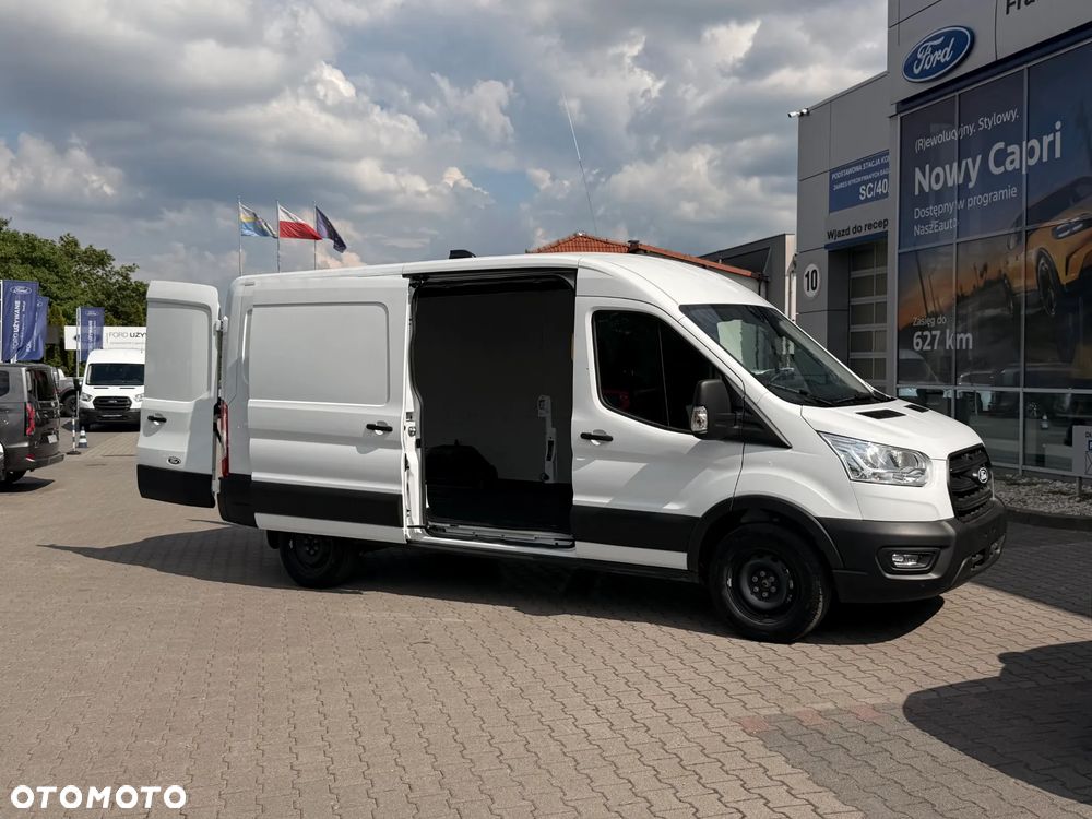 Ford Transit - 11