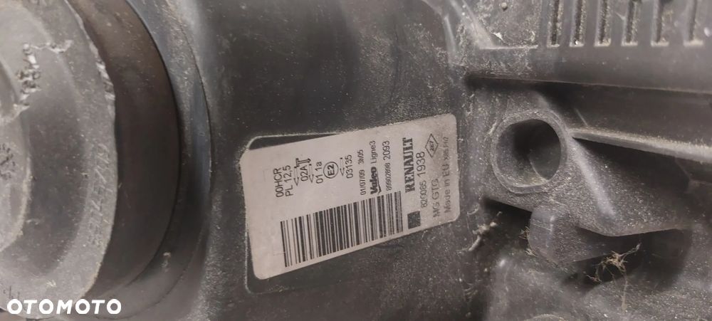 .  PRZOD PRZEDNIA LAMPA LEWA RENAULT CLIO 3 LIFT - 4